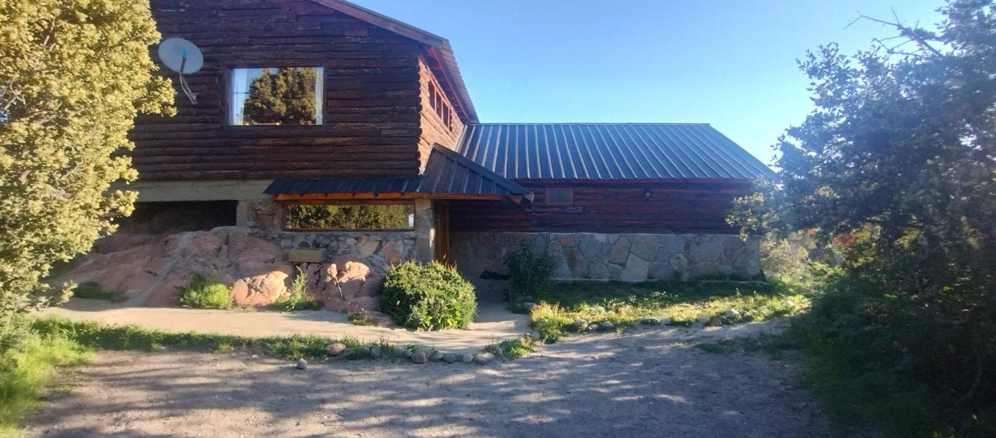 Hostel Andino Villa Pehuenia Exterior photo